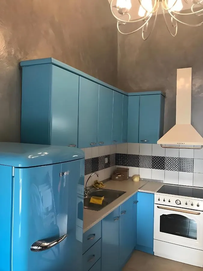 Cuban Design Loft Apartment Fourka Greece