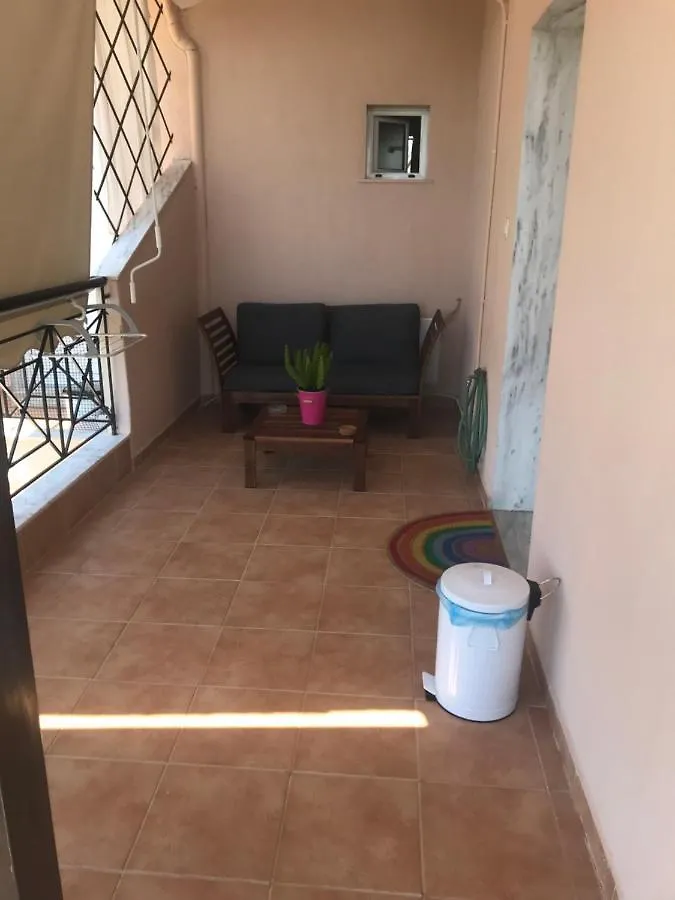 Cuban Design Loft Apartment Fourka 0*,  Greece